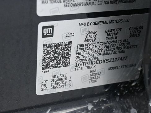 Used 2025 GMC Sierra 1500 SLT RWD image 18