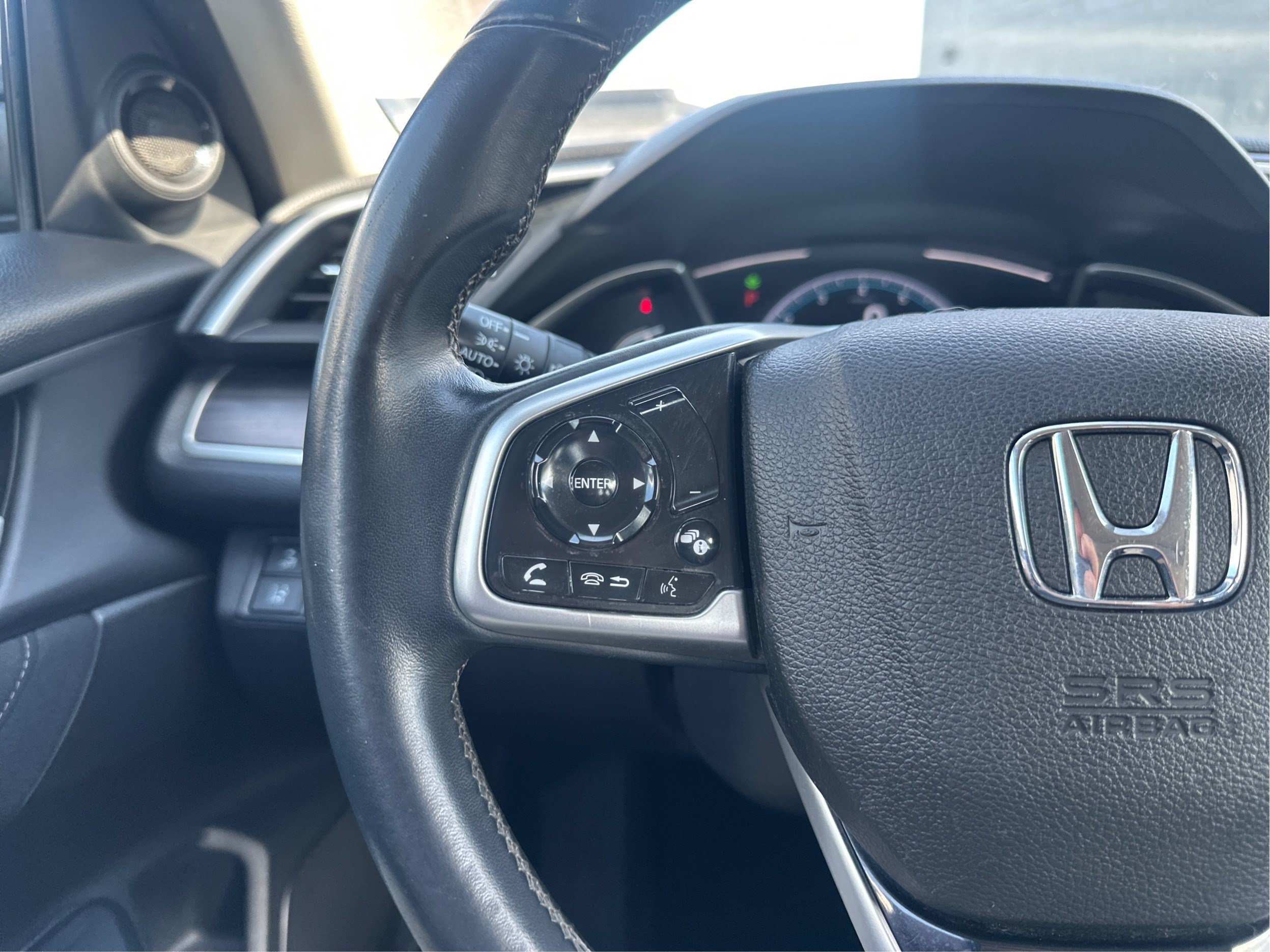 Used 2020 Honda Civic EX image 33