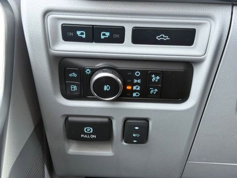 Used 2023 Ford F150 Limited AWD/4WD image 13