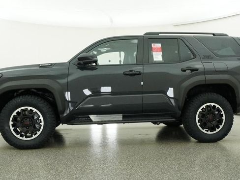 New 2026 Toyota 4Runner TRD Off-Road Premium AWD/4WD image 19