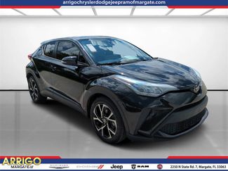 Used 2021 Toyota C-HR XLE image 1