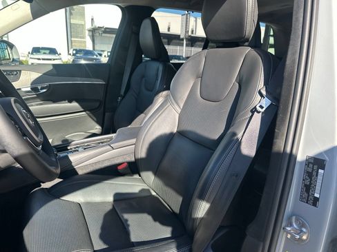 Used 2024 Volvo XC90 T8 Ultimate w/ Lounge Package AWD/4WD image 10