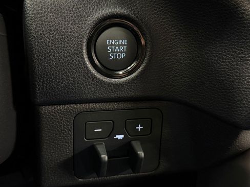 New 2026 Toyota Tundra SR AWD/4WD image 30