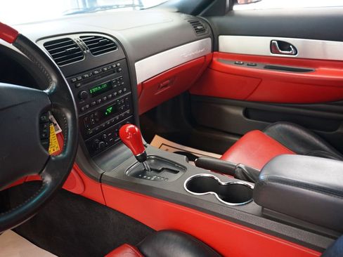 Used 2002 Ford Thunderbird RWD image 7