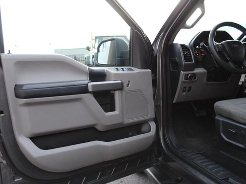 Used 2020 Ford F150 XLT w/ Equipment Group 301A Mid RWD image 11