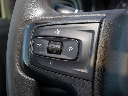 Used 2021 Chevrolet Silverado 1500 Custom AWD/4WD image 27