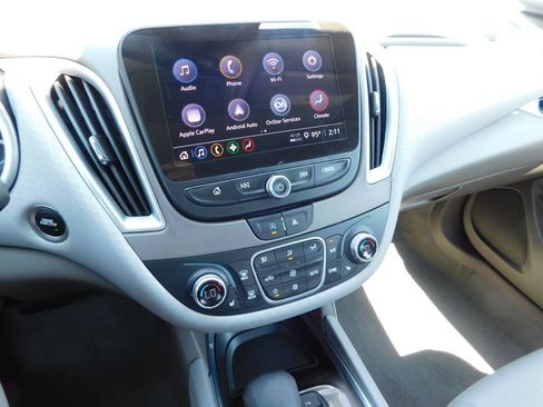 Used 2024 Chevrolet Malibu LT FWD image 29