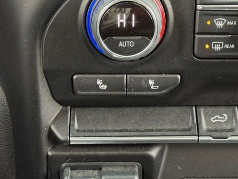 Used 2021 Chevrolet Silverado 1500 RST image 20