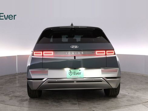 Used 2024 Hyundai Ioniq 5 Limited RWD image 15