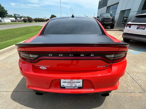 Used 2022 Dodge Charger SRT Hellcat w/ Carbon/Suede Interior Package RWD image 44