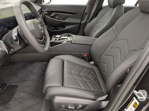 New 2026 BMW 530i w/ Premium Package RWD image 5