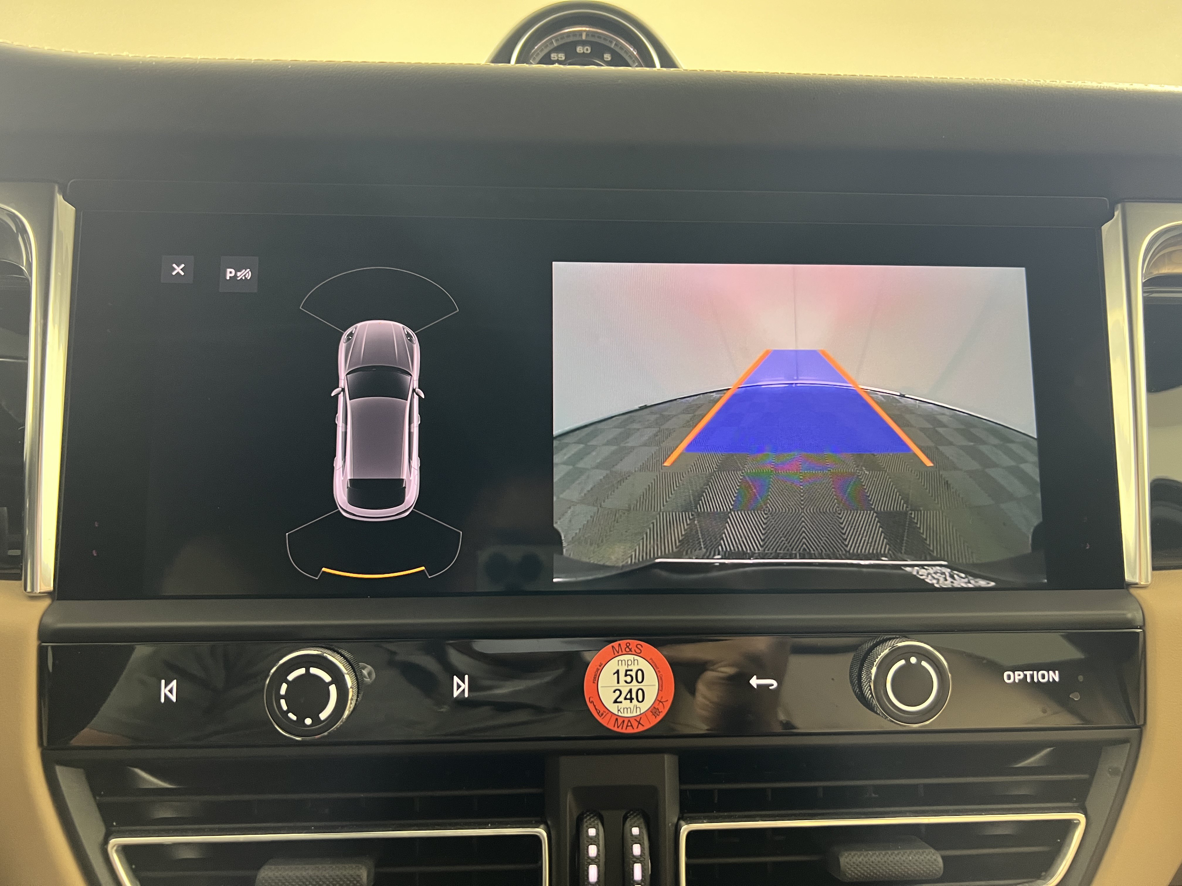 Certified 2026 Porsche Macan S AWD/4WD image 24