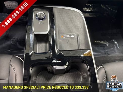 Certified 2025 Buick Enclave Preferred AWD/4WD image 16