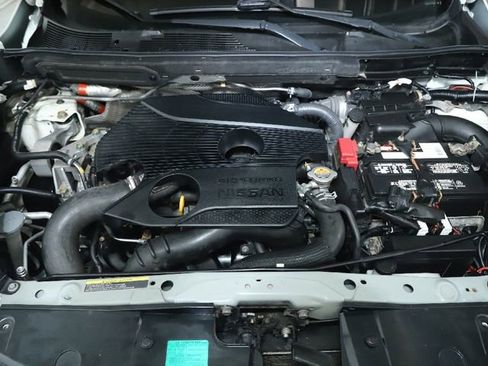 Used 2017 Nissan Juke SV image 41