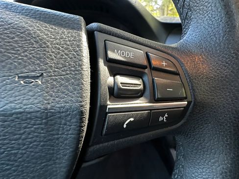 Used 2012 BMW 528i Sedan image 25