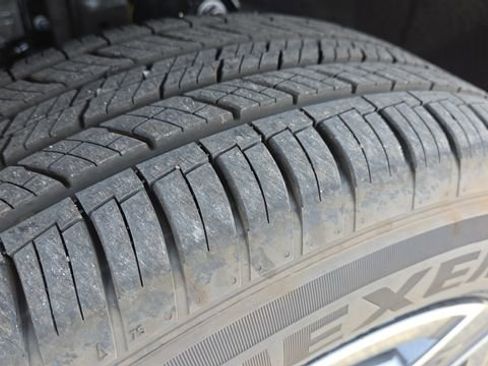 New 2026 Jeep Cherokee Limited image 36