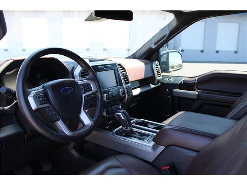 Used 2015 Ford F150 Platinum w/ Technology Package image 8