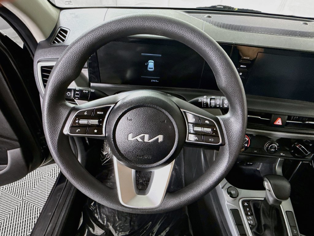 Used 2026 Kia Seltos LX FWD image 19