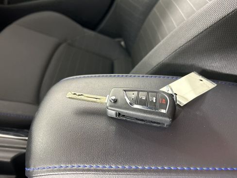 Used 2022 Toyota Corolla SE image 13