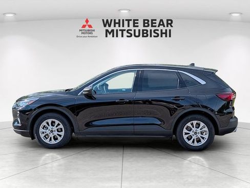 Used 2024 Ford Escape Active FWD image 3