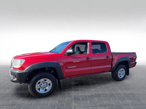 Used 2012 Toyota Tacoma PreRunner w/ Convenience Pkg RWD image 3