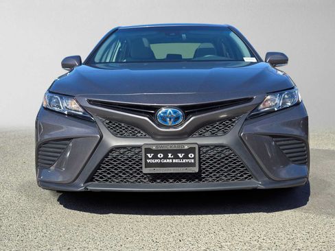 Used 2018 Toyota Camry SE w/ Audio Package FWD image 8