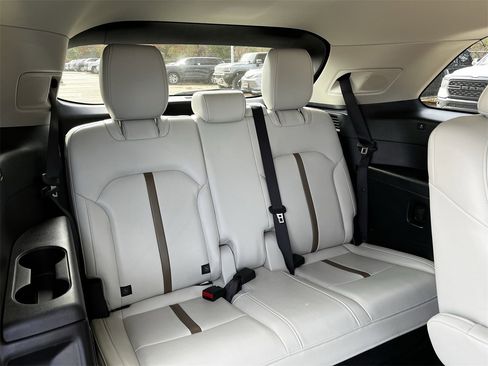 Used 2025 MAZDA CX-90 Plug-In Hybrid w/ Premium Plus image 28