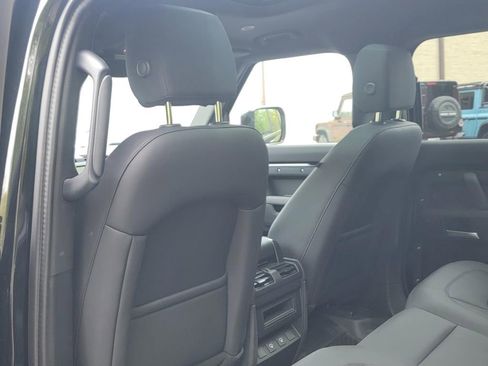 Used 2025 Land Rover Defender 110 S AWD/4WD image 16