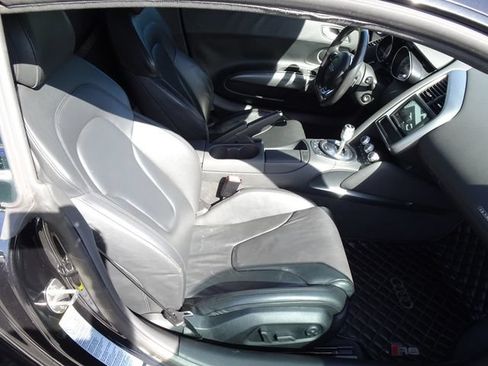 Used 2011 Audi R8 V8 AWD/4WD image 13