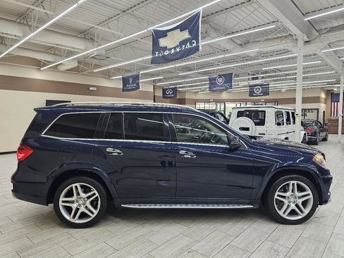 Used 2014 Mercedes-Benz GL 550 4MATIC image 5