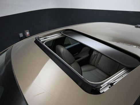New 2026 Nissan Sentra SL w/ Floor Mat Package FWD image 20