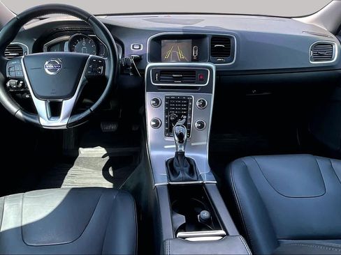 Used 2017 Volvo S60 T5 Inscription FWD image 16