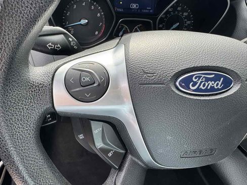 Used 2013 Ford Focus SE FWD image 39