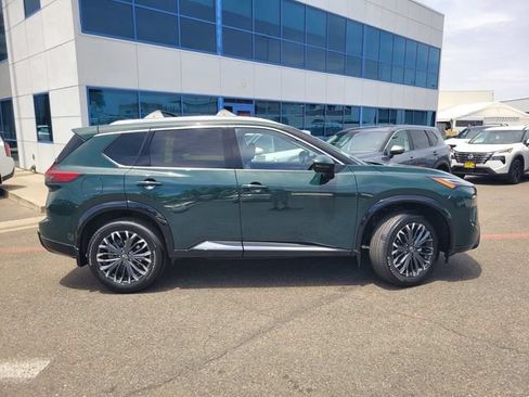 New 2026 Nissan Rogue Platinum w/ Platinum Premium Package AWD/4WD image 4