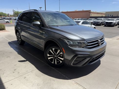 Used 2022 Volkswagen Tiguan S FWD image 6