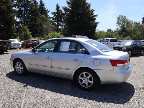 Used 2006 Hyundai Sonata GLS FWD image 3