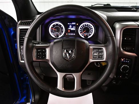 Used 2022 RAM 1500 Warlock AWD/4WD image 18