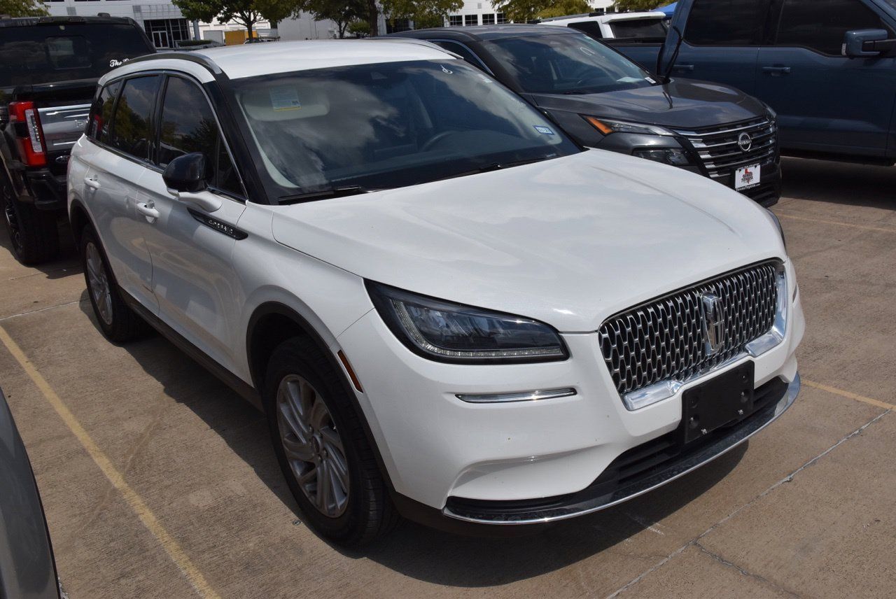 Used 2022 Lincoln Corsair FWD image 4