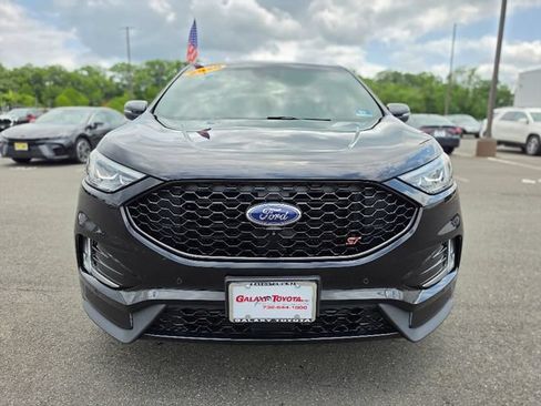 Used 2020 Ford Edge ST w/ Equipment Group 401A AWD/4WD image 2