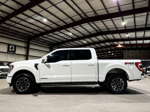 Used 2022 Ford F150 Lariat w/ Equipment Group 502A High AWD/4WD image 8