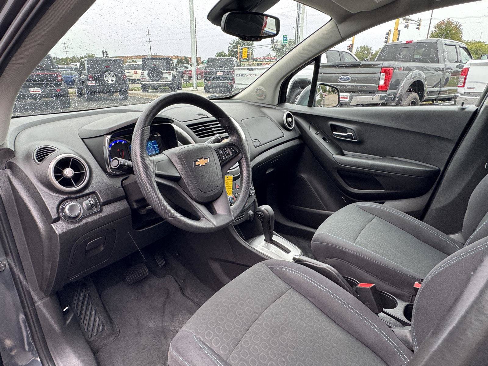 Used 2016 Chevrolet Trax LS AWD/4WD image 15