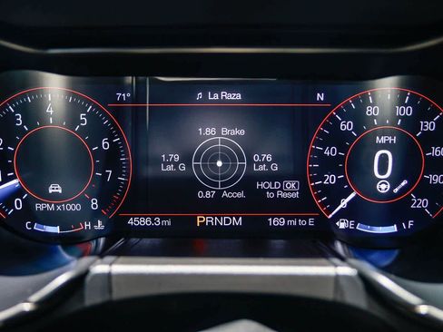 Used 2021 Ford Mustang Shelby GT500 w/ Technology Package RWD image 23