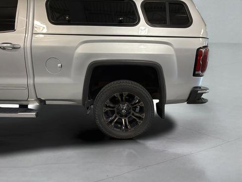 Used 2017 GMC Sierra 1500 SLT w/ SLT Premium Package AWD/4WD image 34