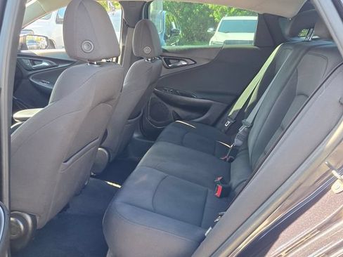 Used 2022 Chevrolet Malibu LS w/ LPO, Convenience Package 2 FWD image 10