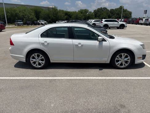 Used 2012 Ford Fusion SE FWD image 6