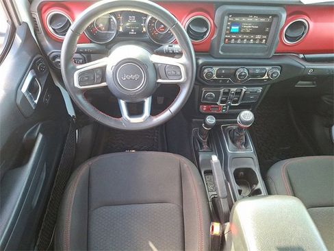 Used 2021 Jeep Wrangler Unlimited Rubicon image 11