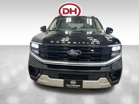New 2025 Ford Expedition Platinum w/ Platinum Ultimate Package image 18