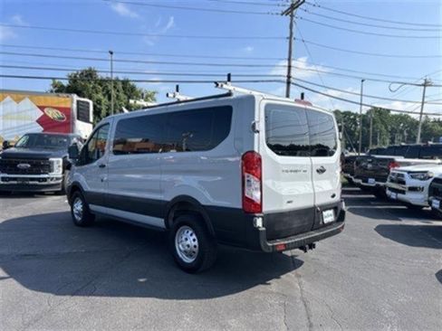 Used 2023 Ford Transit 150 Low Roof AWD image 3