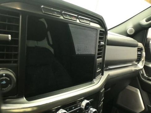 Certified 2022 Ford F150 Lariat w/ Equipment Group 502A High AWD/4WD image 17