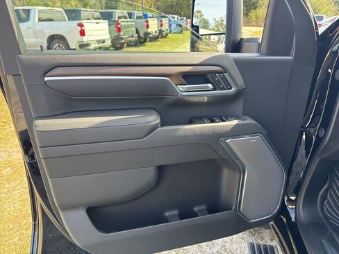 New 2026 Chevrolet Silverado 3500 High Country w/ High Country Premium Package image 14